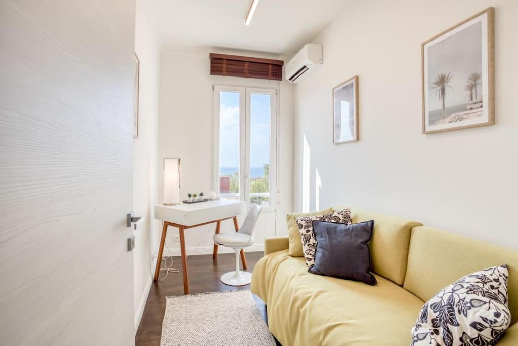 #24 Marie-Claire Suite Sea View/Balcony/Ac/5Min Port فيليوفرُنش سور مير المظهر الخارجي الصورة