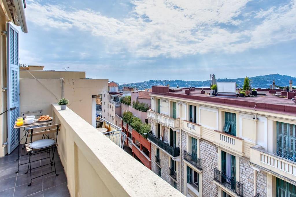 #24 Marie-Claire Suite Sea View/Balcony/Ac/5Min Port فيليوفرُنش سور مير المظهر الخارجي الصورة