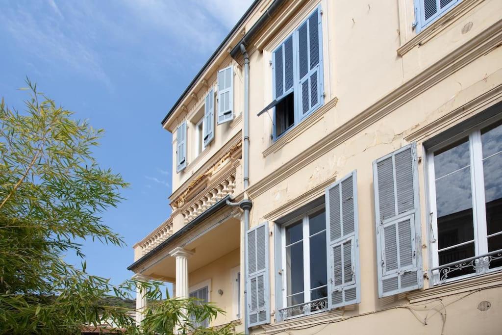 #24 Marie-Claire Suite Sea View/Balcony/Ac/5Min Port فيليوفرُنش سور مير المظهر الخارجي الصورة